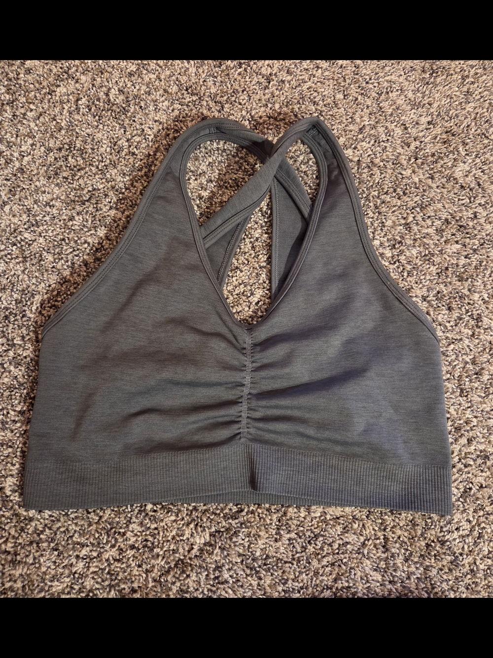 Alphalete Seamless Crisscross Sports Bra - Dark Gray